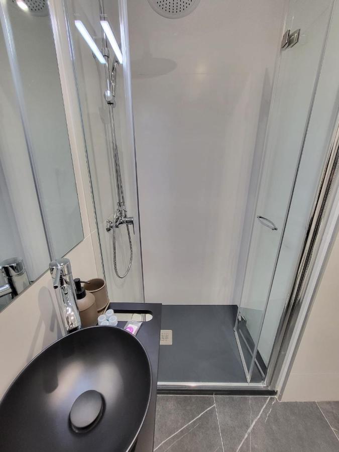 La Vivienda De Pedro Zerolo Apartman Madrid Kültér fotó