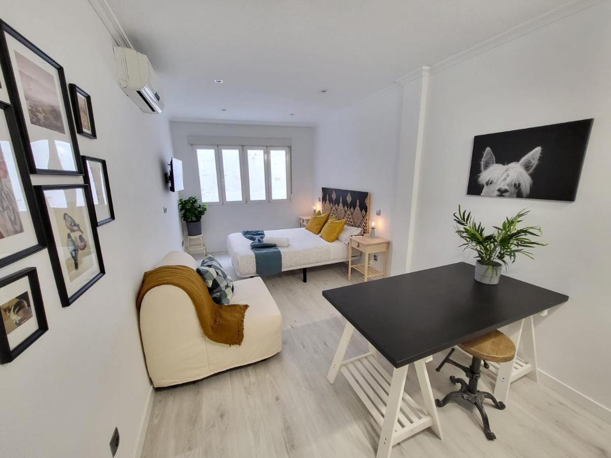 La Vivienda De Pedro Zerolo Apartman Madrid Kültér fotó